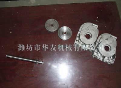 點擊查看詳細信息<br>標題：華友機械齒輪 電機軸 齒輪箱體 閱讀次數(shù)：5743
